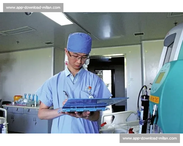 队长别哭！洪水中的生命守护者与雪域高原的护心天使