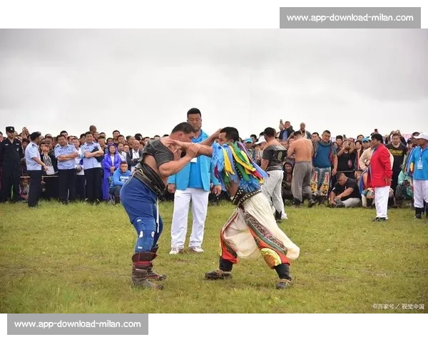 草原父子搏克传奇：金牌跤手的成长密码