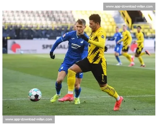 斯基拉：曼联询价道格拉斯・路易斯，尤文坚拒 5000 万回购条款