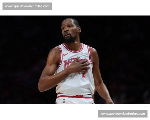 杜兰特 2 年 1.24 亿续约引爆连锁反应:塔里・伊森续约遇阻,阿门・汤普森锁定顶薪 杜兰特 2 年 1.24 亿续约引爆连锁反应:塔里・伊森续约遇阻,阿门・汤普森锁定顶薪