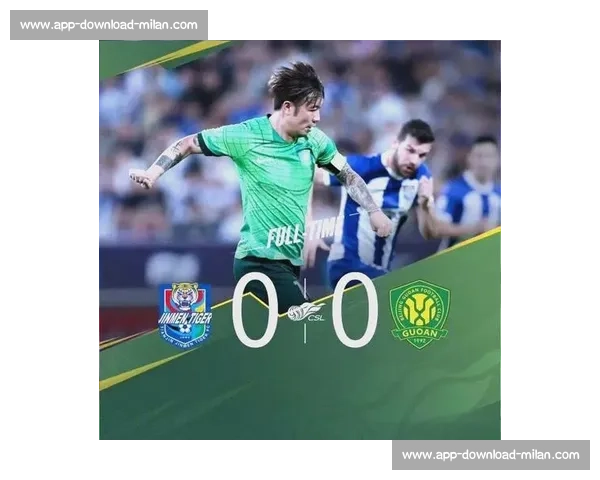 李磊 200 战获纪念球衣 与张稀哲 400 战传奇合影致敬队史